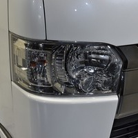 H31年式　ハイエース S-GL DP2　2WD2800cc（ディーゼル車）5人乗車　2.5万ｋｍのサムネイル