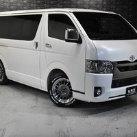 7 ハイエースS-GL DPII 2WD 2000CC ガソリン車 2/5人乗り ファミリーパッケージのサムネイル