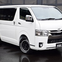 ハイエースS-GL DPⅡ 2WD 2800cc ディーゼル 2/5人乗り ワイルドPKGのサムネイル