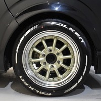 H29年式　ハイエースS-GL　2WD2000cc（ガソリン車）5人乗車　47,000ｋｍのサムネイル