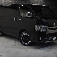 19 ハイエース S-GL DPII 4WD 2800CC ディーゼル車 2/5人乗り CRSコンプリートのサムネイル