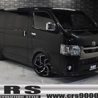 22 新車ハイエースS-GL DPII 2WD 2000CC ガソリン車 2/5人乗り CRSのサムネイル