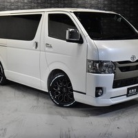 6 新車ハイエースS-GL DPII 2WD 2800CC ディーゼル車 2/5人乗り CRSパッケージのサムネイル