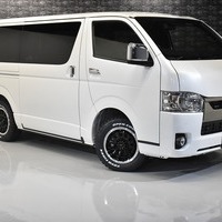 1 ハイエースS-GL DPII 4WD 2800CC ディーゼル車 2/5人乗り 展示車オリジナルコンプリートのサムネイル