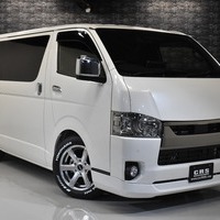 R3年式　ハイエースS-GL DPⅡ　2WD2000cc（ガソリン車）5人乗車　0.6万ｋｍのサムネイル