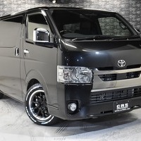 3 ハイエースS-GL DPII 2WD 2800CC ディーゼル車 2/5人乗り 展示車オリジナルコンプリートのサムネイル