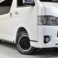 1 ハイエースS-GL DPII 4WD 2800CC ディーゼル車 2/5人乗り 展示車オリジナルコンプリートのサムネイル