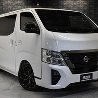 24 NV350 グランドプレミアムGX 2WD 2000CC ガソリン車 2/5人乗り 展示車オリジナルコンプリートのサムネイル