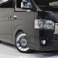 10 ハイエースS-GL DPII 2WD 2000CC ガソリン車 2/5人乗り 展示車オリジナルコンプリートのサムネイル