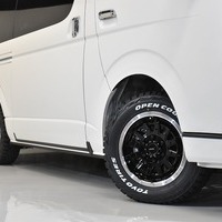 1 ハイエースS-GL DPII 4WD 2800CC ディーゼル車 2/5人乗り 展示車オリジナルコンプリートのサムネイル