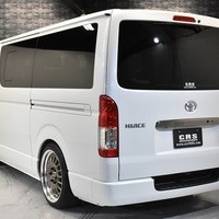 5 ハイエースS-GL DPII 2WD 2800CC ディーゼル車 2/5人乗り 展示車オリジナルコンプリートのサムネイル