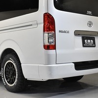 1 ハイエースS-GL DPII 4WD 2800CC ディーゼル車 2/5人乗り 展示車オリジナルコンプリートのサムネイル