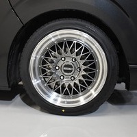 10 ハイエースS-GL DPII 2WD 2000CC ガソリン車 2/5人乗り 展示車オリジナルコンプリートのサムネイル