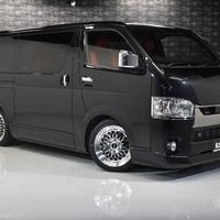 12 ハイエースS-GL DPII 2WD 2000CC ガソリン車 2/5人乗り 展示車オリジナルコンプリートのサムネイル