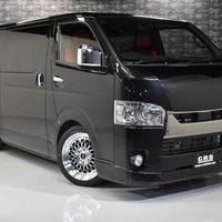 12 ハイエースS-GL DPII 2WD 2000CC ガソリン車 2/5人乗り 展示車オリジナルコンプリートのサムネイル