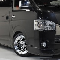 12 ハイエースS-GL DPII 2WD 2000CC ガソリン車 2/5人乗り 展示車オリジナルコンプリートのサムネイル