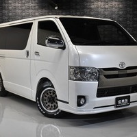 R2年式　ハイエースS-GL DPⅡ　2WD2800cc（ディーゼル車）5人乗車　2.9万ｋｍのサムネイル