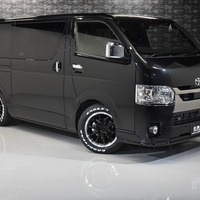 9 ハイエースS-GL DPII 2WD 2000CC ガソリン車 2/5人乗り 即納車オリジナルコンプリートのサムネイル