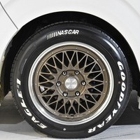 H28年式　ハイエースS-GL DP　2WD3000cc（ディーゼル車）5人乗車　5.9万ｋｍのサムネイル