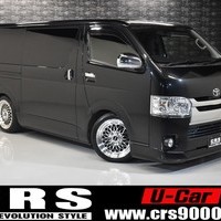 H28年式　ハイエースS-GL 2WD3000cc（ディーゼル車）5人乗車　13.6万ｋｍのサムネイル