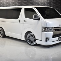 1 ハイエースS-GL DPII 2WD 2000CC ガソリン車 2/5人乗り 即納車オリジナルコンプリートのサムネイル