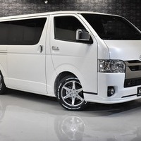 11 ハイエースS-GL DPII 2WD 2800CC ディーゼルターボ車 2/5人乗り 展示車オリジナルコンプリートのサムネイル