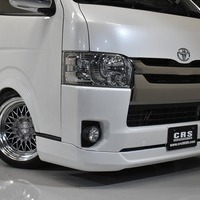 H29年式　ハイエースS-GL DP　2WD2000cc（ガソリン車）5人乗車　6.4万ｋｍのサムネイル