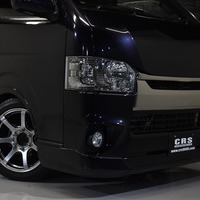 H27年式　ハイエース S-GL DP 2WD2000cc（ガソリン車）5人乗車　3.0万ｋｍのサムネイル