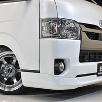 1 ハイエースS-GL DPII 2WD 2000CC ガソリン車 2/5人乗り 即納車オリジナルコンプリートのサムネイル