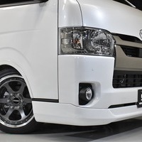 13 ハイエースS-GL DPII 2WD 2800CC ディーゼルターボ車 2/5人乗り 展示車オリジナルコンプリートのサムネイル