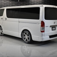 11 ハイエースS-GL DPII 2WD 2800CC ディーゼルターボ車 2/5人乗り 展示車オリジナルコンプリートのサムネイル