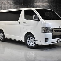 8 ハイエースS-GL DPII 4WD 2800CC ディーゼル車 2/5人乗り 展示車オリジナルコンプリートのサムネイル