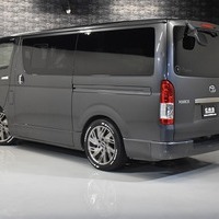 H31年式　ハイエースS-GL DPⅡ　2WD2800cc（ディーゼル車）5人乗車　5.6万ｋｍのサムネイル