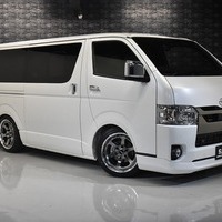 1 ハイエースS-GL DPII 2WD 2000CC ガソリン車 2/5人乗り 展示車オリジナルコンプリートのサムネイル