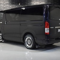 4 ハイエースS-GL DPII 2WD 2800CC ディーゼルターボ車 2/5人乗り 展示車オリジナルコンプリートのサムネイル