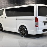 2 ハイエースS-GL DPII 2WD 2000CC ガソリン車 2/5人乗り 展示車オリジナルコンプリートのサムネイル