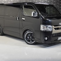 12 ハイエースS-GL DPII 2WD 2000CC ガソリン車 2/5人乗り 即納車オリジナルコンプリートのサムネイル