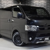 11 ハイエースS-GL DPII 4WD 2800CC ディーゼル車 2/5人乗り 即納車オリジナルコンプリートのサムネイル