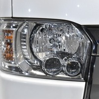 H28年式　ハイエース S-GL DP　2WD2000cc（ガソリン車）5人乗車　5.9万ｋｍのサムネイル