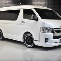 9 ハイエース ワゴン ＧＬ 2WD 2700CC ガソリン車 10人乗り 即納車オリジナルコンプリートのサムネイル