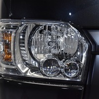 11 ハイエースS-GL DPII 4WD 2800CC ディーゼル車 2/5人乗り 即納車オリジナルコンプリートのサムネイル