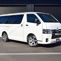 ファミリーパッケージ　S-GL　DPⅡ　2WD　2800cc　ディーゼルのサムネイル