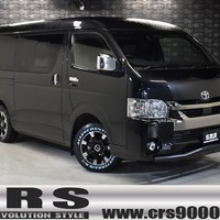 13 オリジナルコンプリート ハイエースS-GL 2WD 2,800CC ディーゼル車 5人乗りのサムネイル