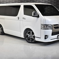 13 ハイエースS-GL DPII 2WD 2800CC ディーゼル車 2/5人乗り 即納車オリジナルコンプリートのサムネイル