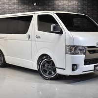 7 ハイエースS-GL DPII 2WD 2000CC ガソリン車 5人乗り 即納車オリジナルコンプリートのサムネイル