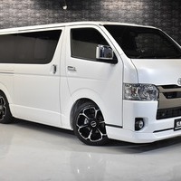 8 ハイエースS-GL DP 2WD 2000CC ディーゼル車 5人乗り 即納車オリジナルコンプリートのサムネイル