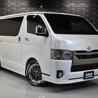 R3年式 ハイエース S-GL DP-Ⅱ 2WD 2800㏄（ディーゼル車）５人乗車 0.4万㎞のサムネイル