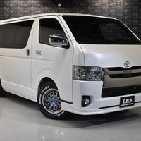 R2年式　ハイエースS-GL DPⅡ　2WD2800cc（ディーゼル車）5人乗車　4.7万ｋｍのサムネイル