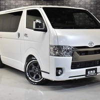 7 ハイエースS-GL DPII 2WD 2000CC ガソリン車 5人乗り 即納車オリジナルコンプリートのサムネイル