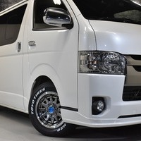 R2年式　ハイエースS-GL DPⅡ　2WD2800cc（ディーゼル車）5人乗車　4.7万ｋｍのサムネイル